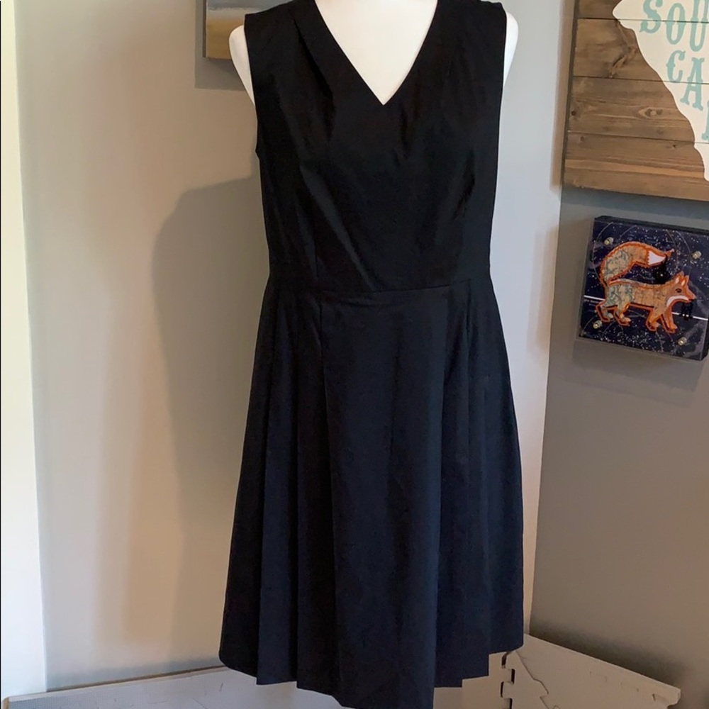 NWT Brooks brothers navy dress size 6